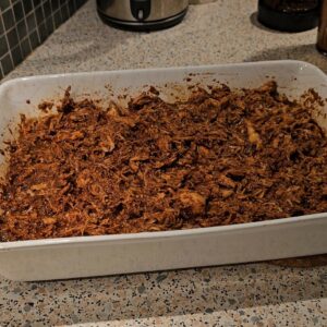 Pulled chicken Ugnsform med karameliserad pulled chicken